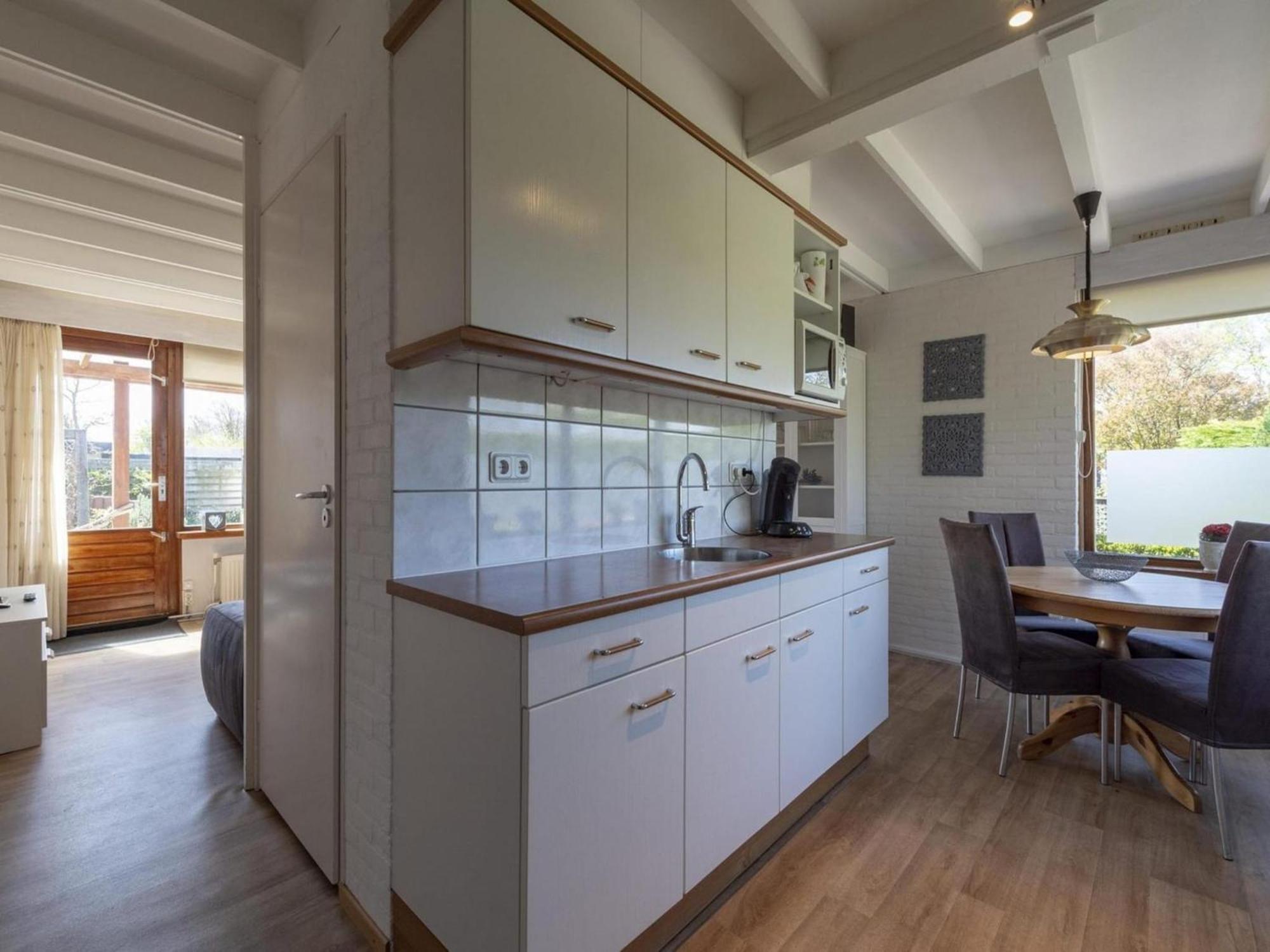 Comfortable Holiday Home By Beach Sint Maartensvlotbrug Exterior foto