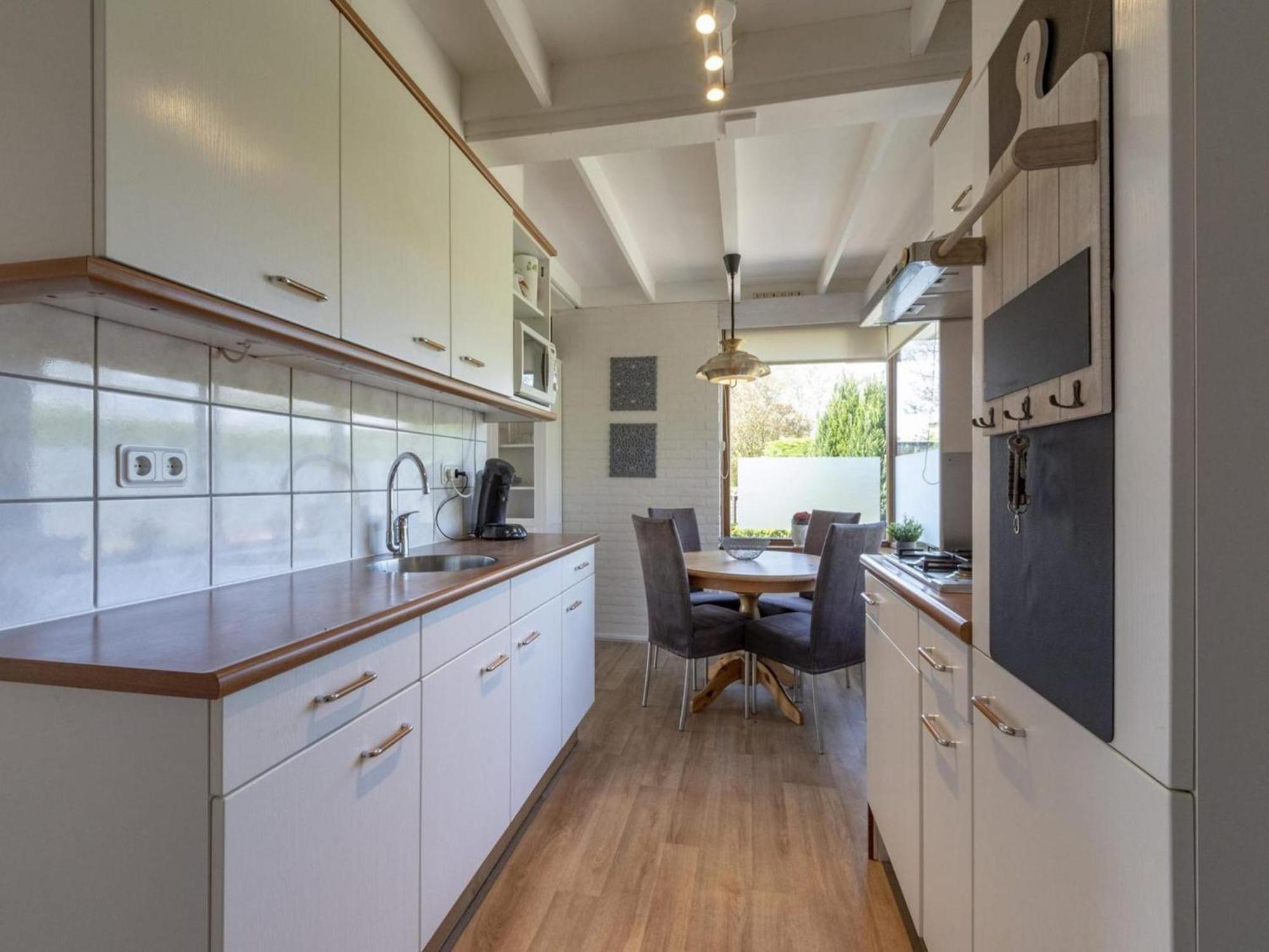 Comfortable Holiday Home By Beach Sint Maartensvlotbrug Exterior foto